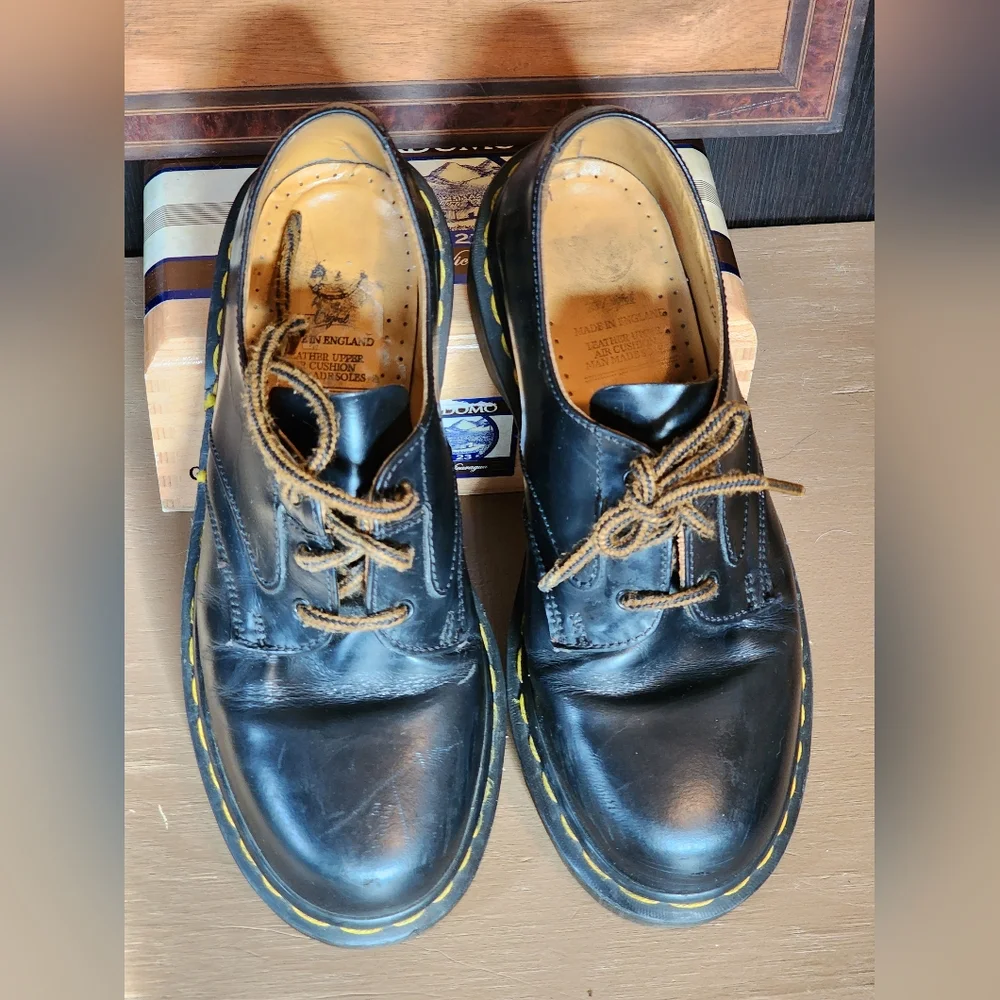 Vintage Dr Martens 8168 oxfords